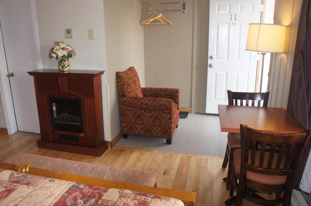 Motel Clair Mont Sainte-Agathe-des-Monts Bilik gambar