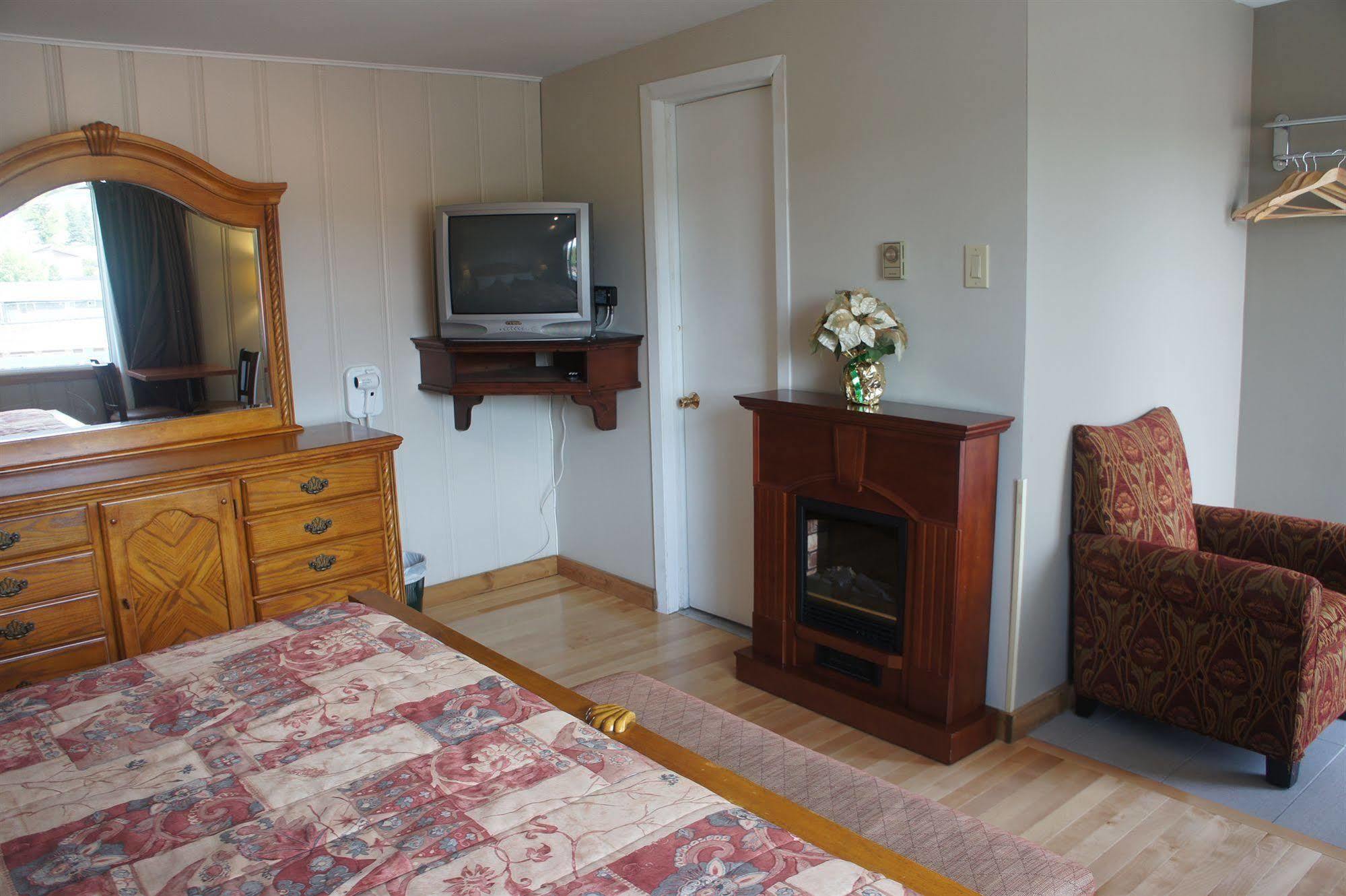 Motel Clair Mont Sainte-Agathe-des-Monts Luaran gambar